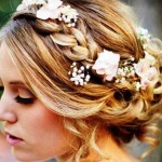 في خمس دقائق فقط، احصلي على تسريحة راقية لشعرك القصير